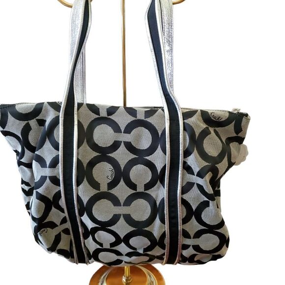 Authentic Vintage Coach logo purse - Picture 2 of 5